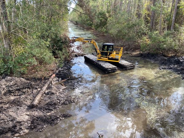 Amphibious Excavator