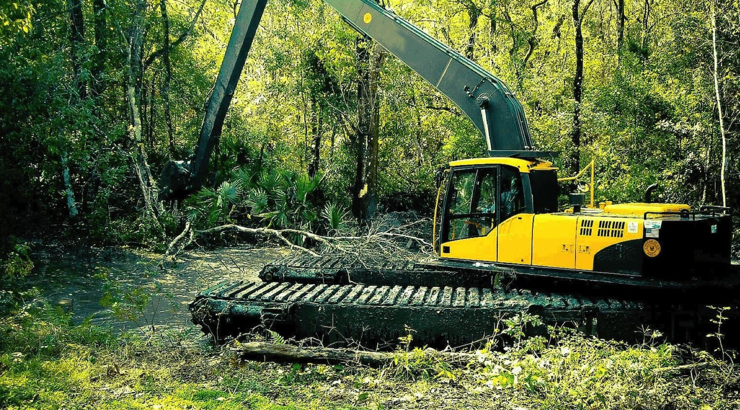 Hitachi Amphibious Excavators